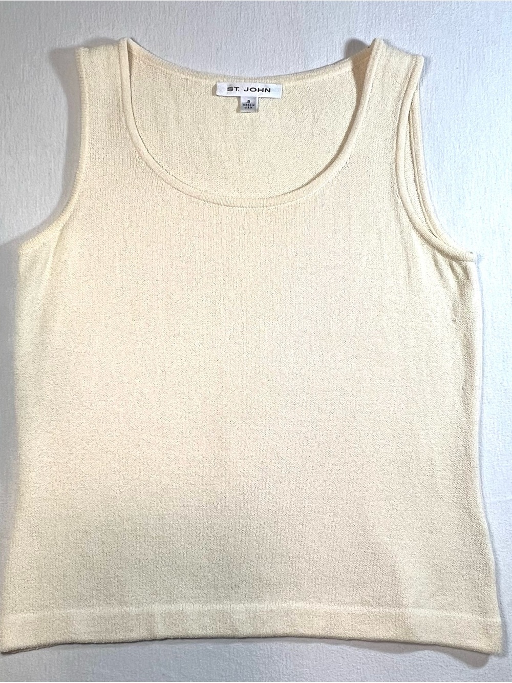 St. John Cream Classic Knit Scoop Neck Shell